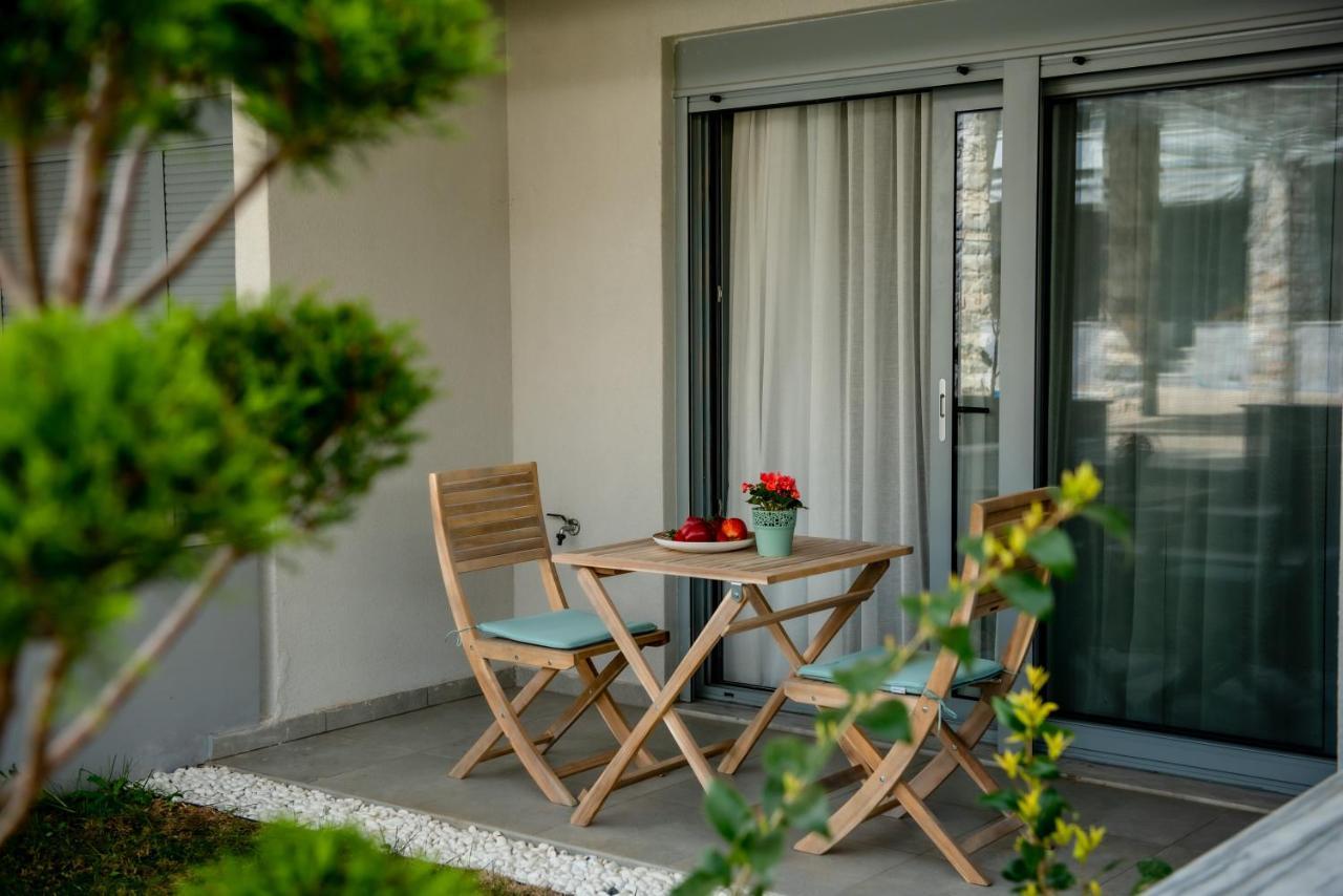 Itaka Studio Apartments - Halkidiki Suites Com Nikiti  Luaran gambar